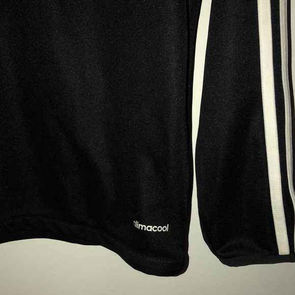 ADIDAS HALF ZIP SWEATSHIRT SIZE M men - Picture 4 of 6